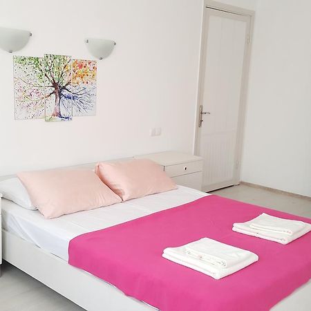 Ayvalik Pansiyon Екстериор снимка