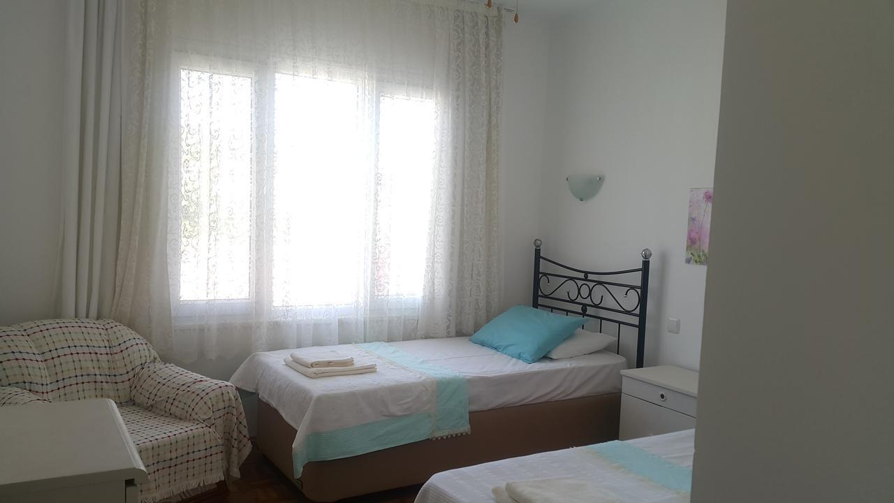 Ayvalik Pansiyon Екстериор снимка